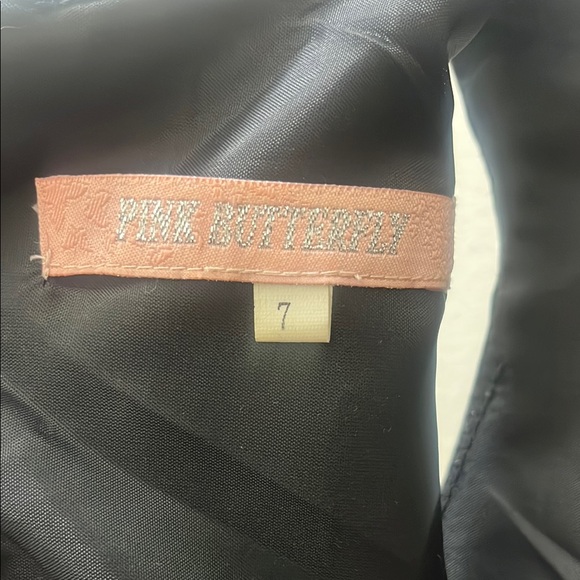 Black, Red and Glitter Gold Elegant Fit and Flare Sleeveless Pleated Dress Girl - Picture 4 of 17